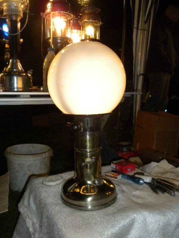 1301325119-b86.jpg