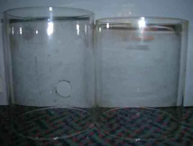 1301525206-Early_Vapalux_and_Bialaddin_globes.jpg