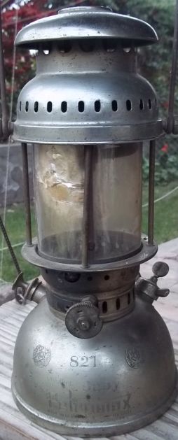 1307488618-821a.jpg