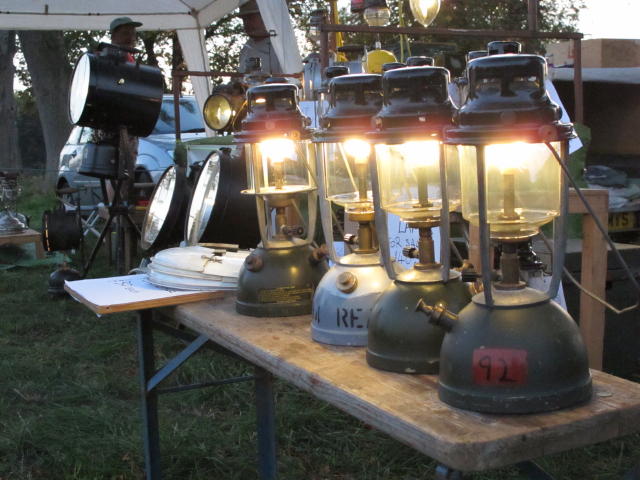 1317583136-IMG_2876_2_1.JPG