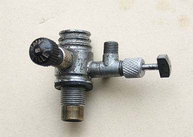 1357100120-soldering_2.jpg