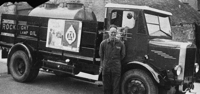 1363641501-OIL_TRUCK_opt.jpg