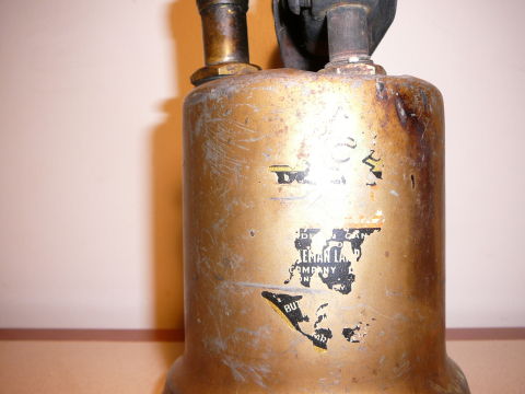 1375427000-blowtorch3opt.jpg