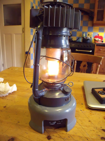 1433944062-lit.jpg