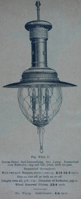 1446723876-big_lamp.jpg