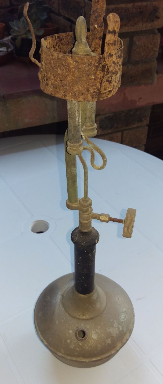 1451986360-tes-lamp2.jpg