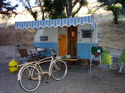 1483905790-Rainbow_trailer_at_Vail_Lake.jpg