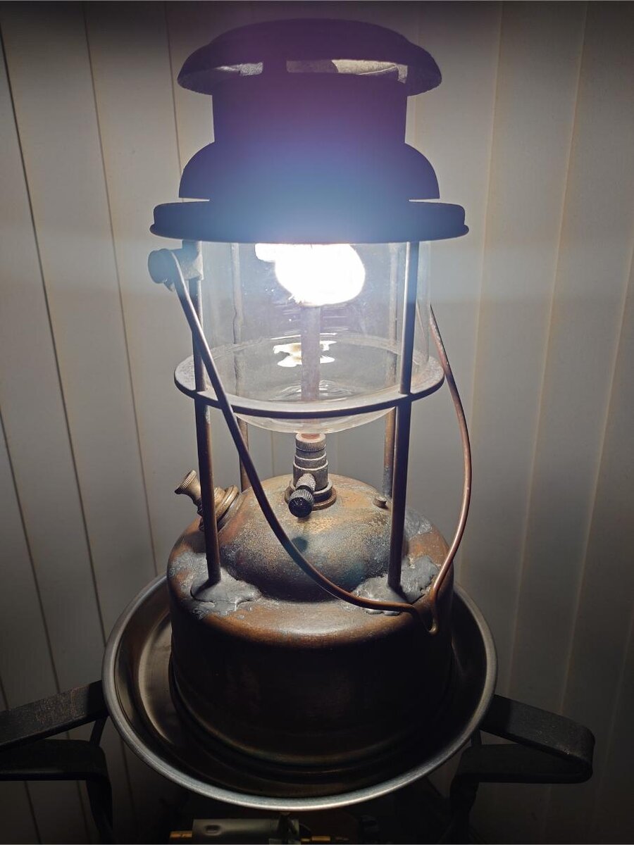 X246 Pork Pie (1946) Knuckle Burner | Classic Pressure Lamps & Heaters