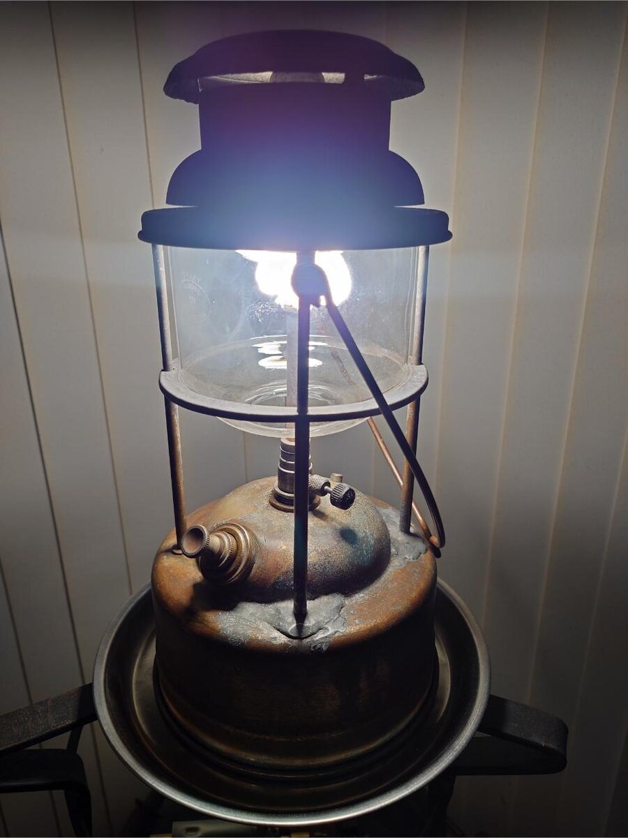 X246 Pork Pie (1946) Knuckle Burner | Classic Pressure Lamps & Heaters
