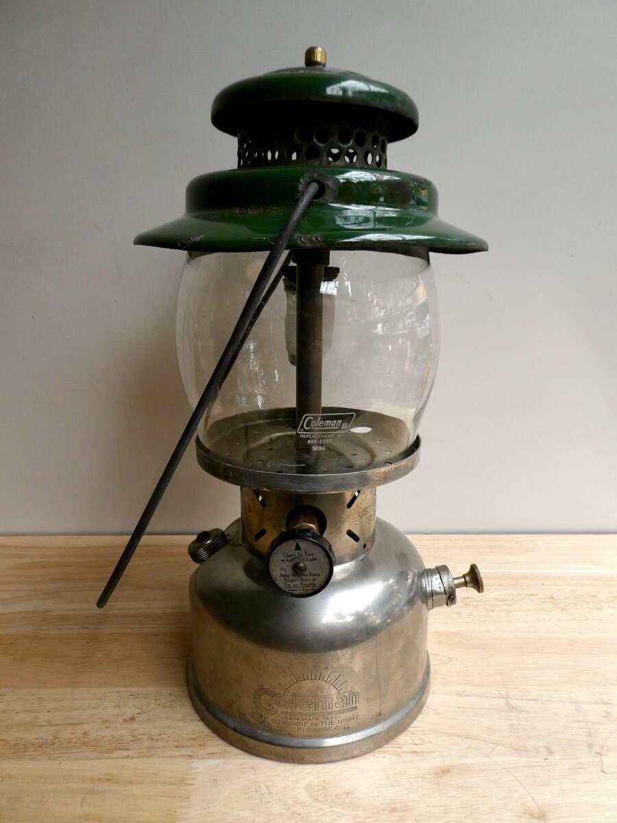 Coleman 236 (Canada 7/1952) | Classic Pressure Lamps & Heaters