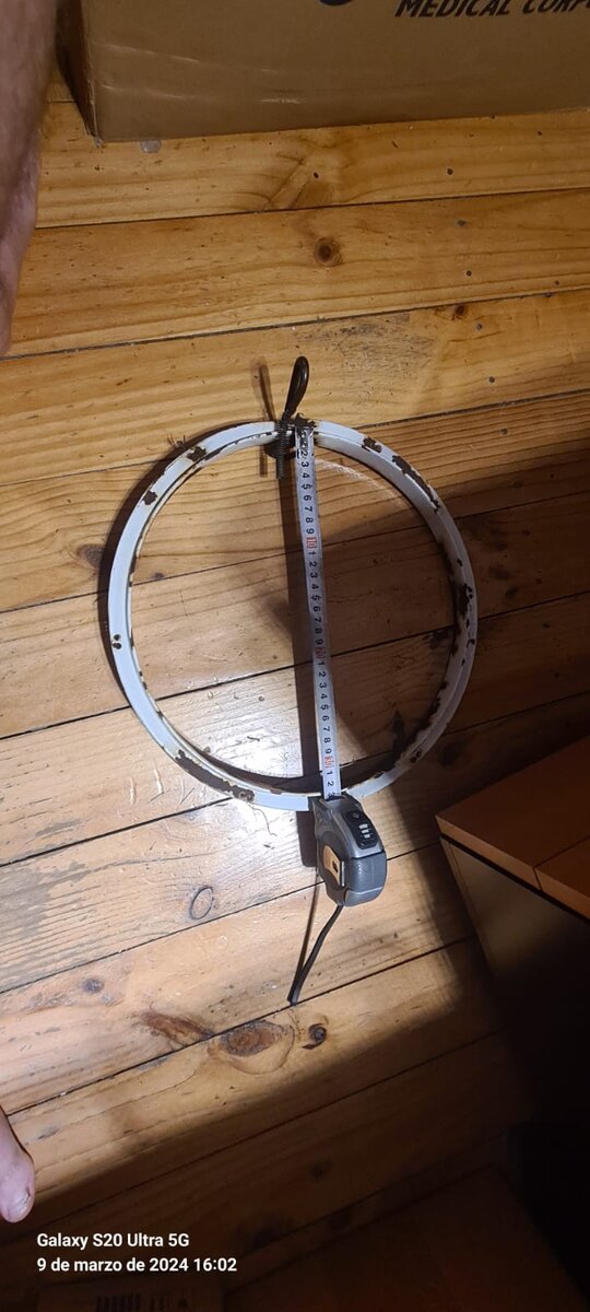 autolux ring glass.jpg