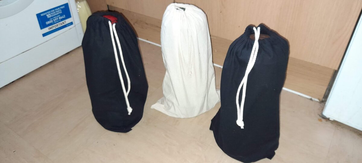 Bag1.jpg