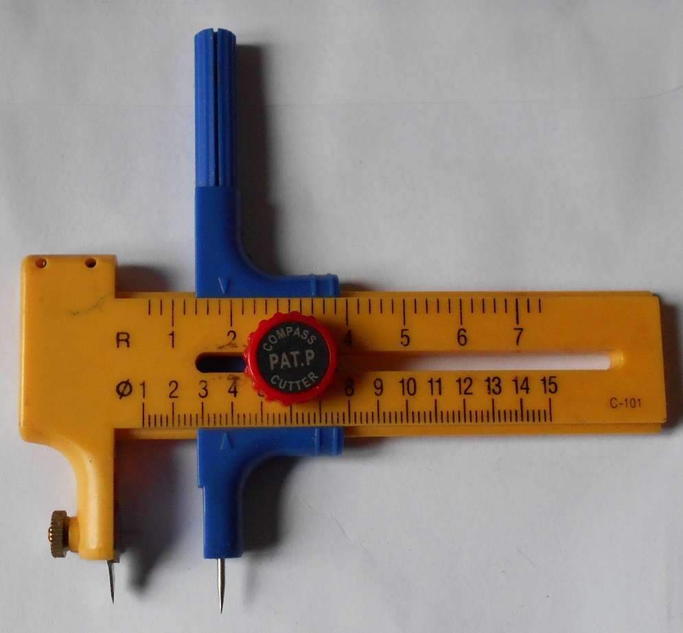 Compass cutter 01.jpg