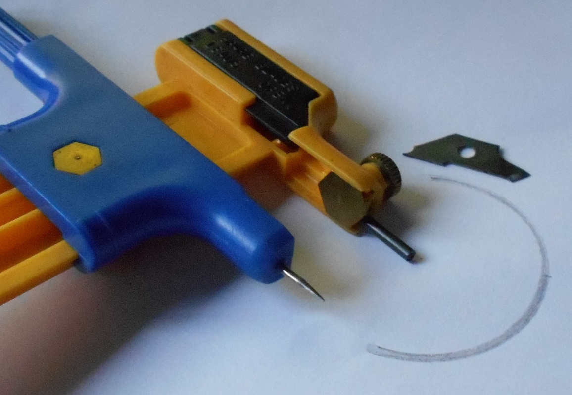 Compass cutter 02.jpg