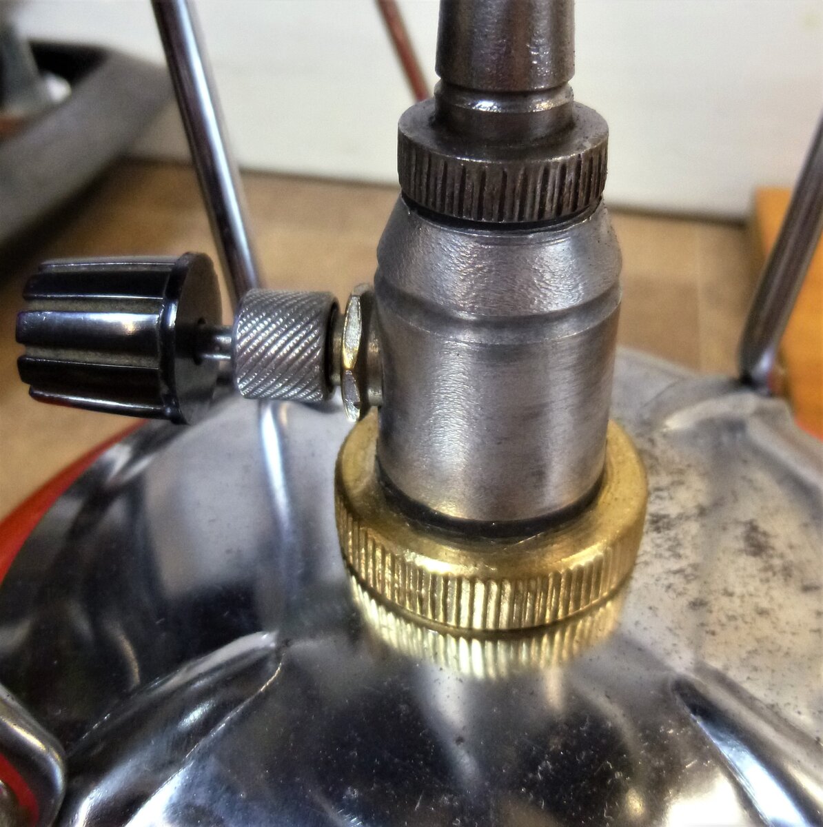Control Seal 1a.jpg
