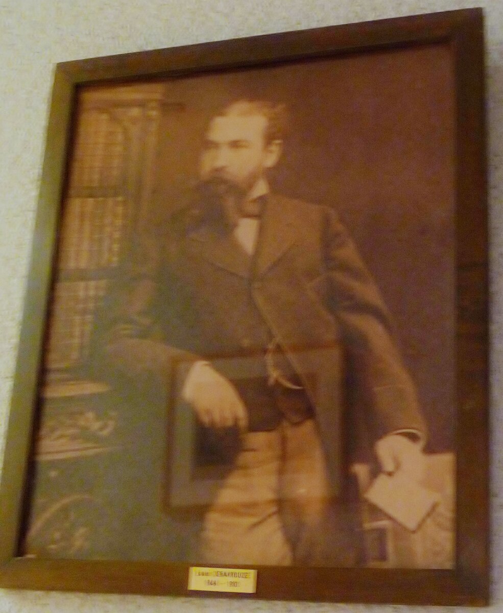 Espalion_-_Musée_du_Scaphandre_-_Louis_Denayrouze.jpg