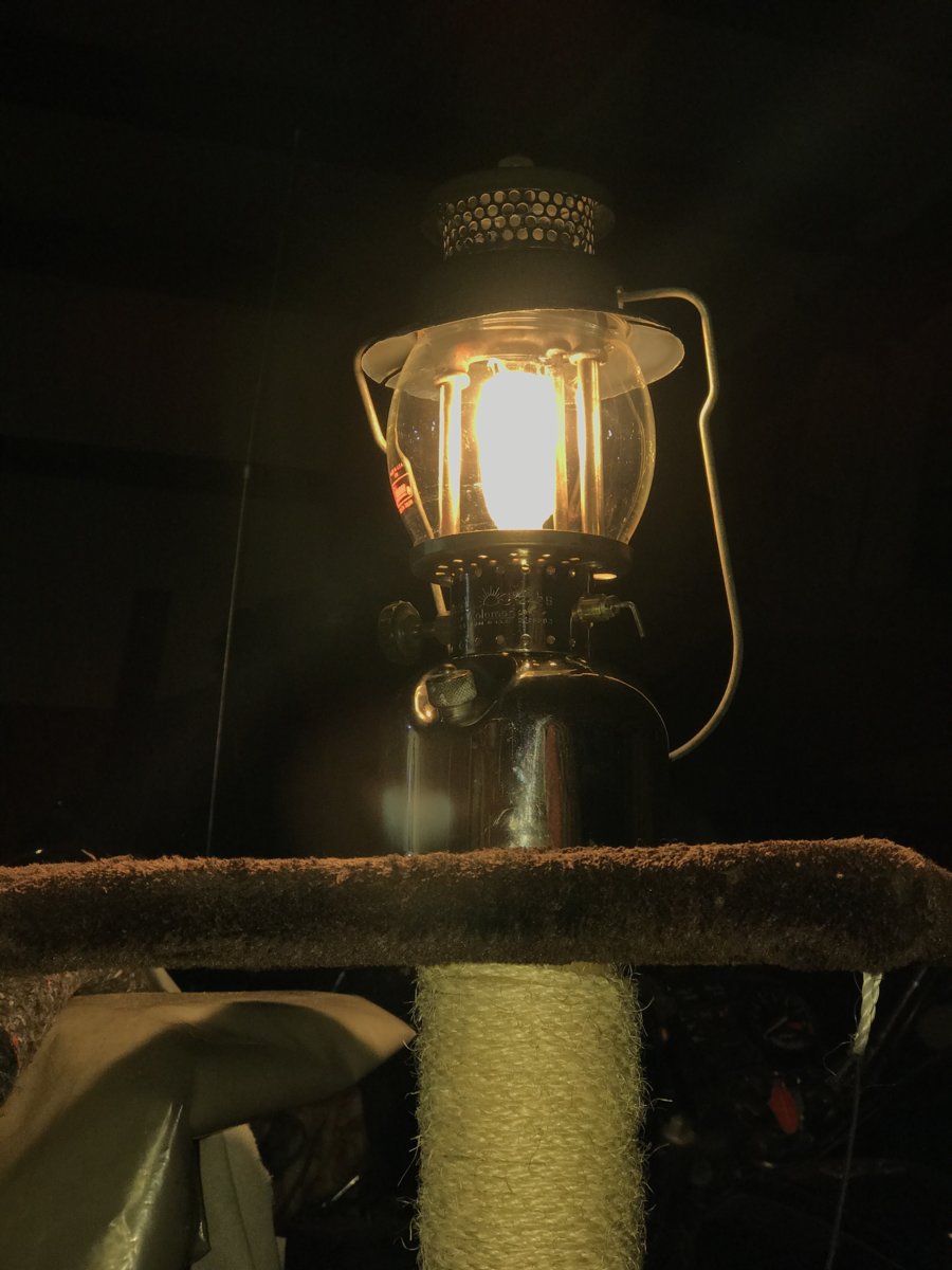 Coleman 242B 12/1940 | Classic Pressure Lamps & Heaters