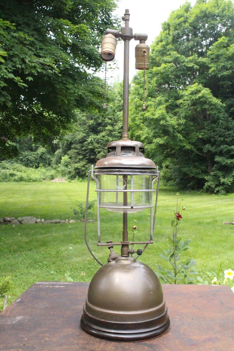 Found it - electrocuted Tilley.jpg