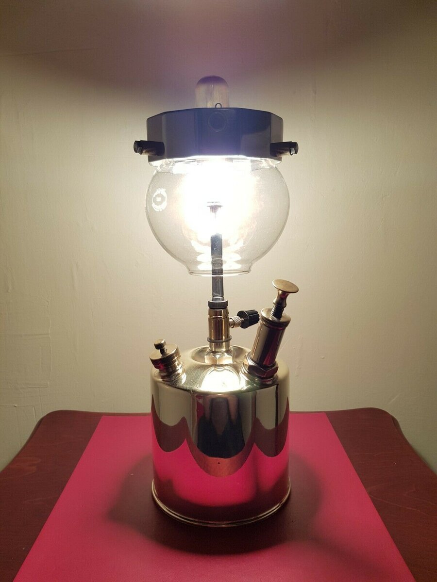 lantern1.jpg