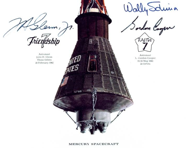 Mercury space capsule.jpg