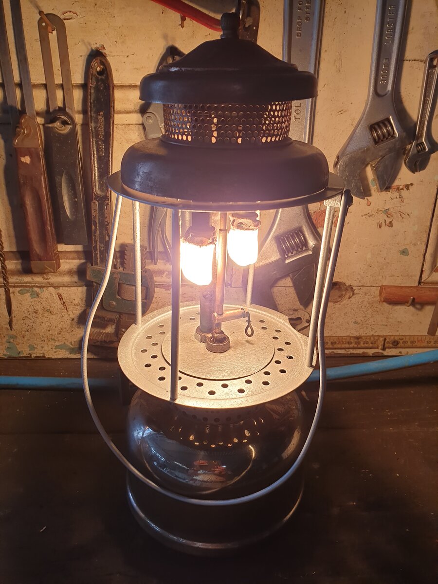 1922 Coleman QL327 | Classic Pressure Lamps & Heaters