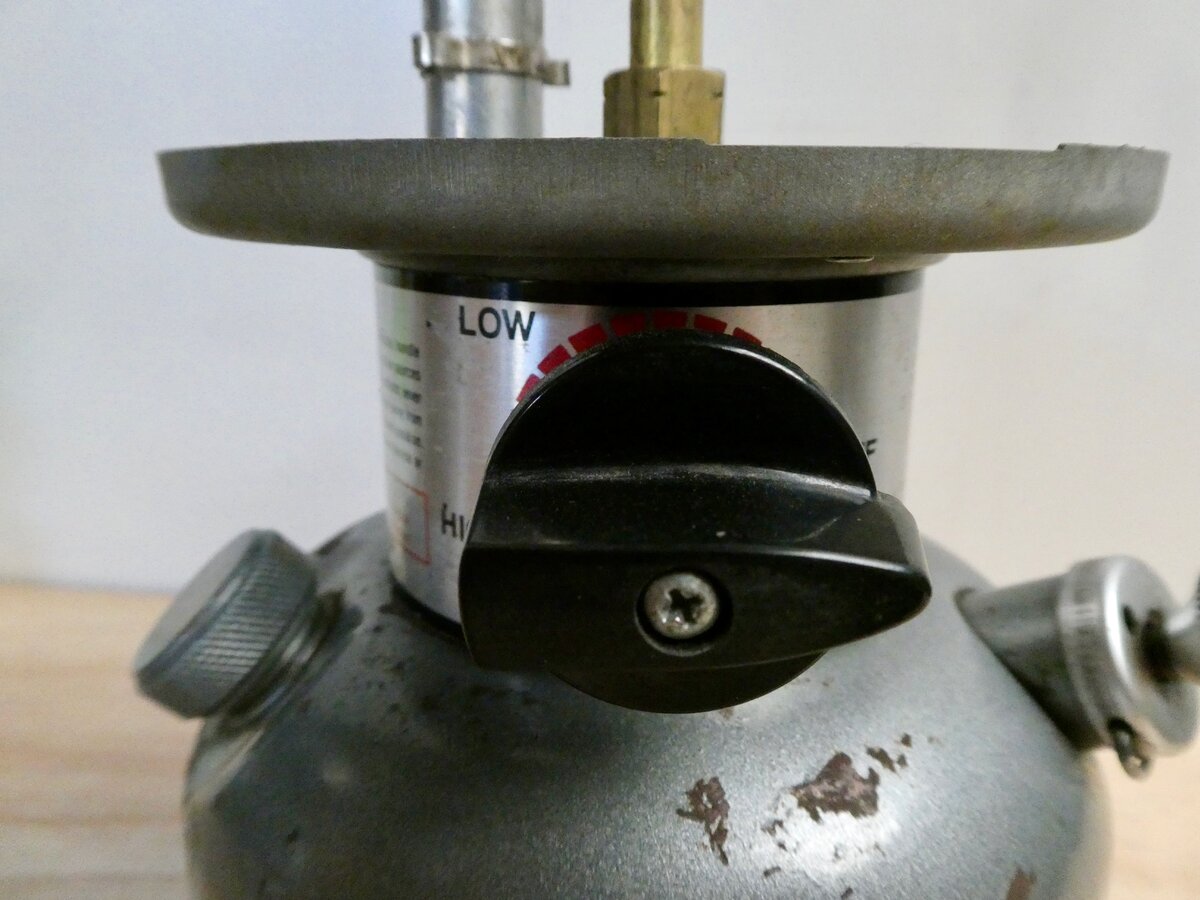Coleman 282-700 (January 1991) | Classic Pressure Lamps
