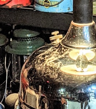 QL lamp.jpg