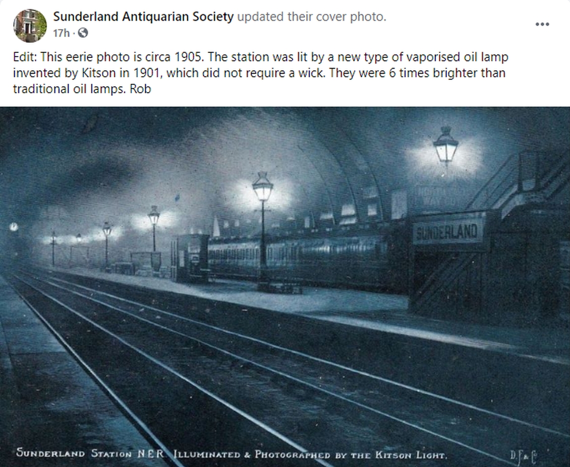 Sunderland station, Kitson lights.jpg