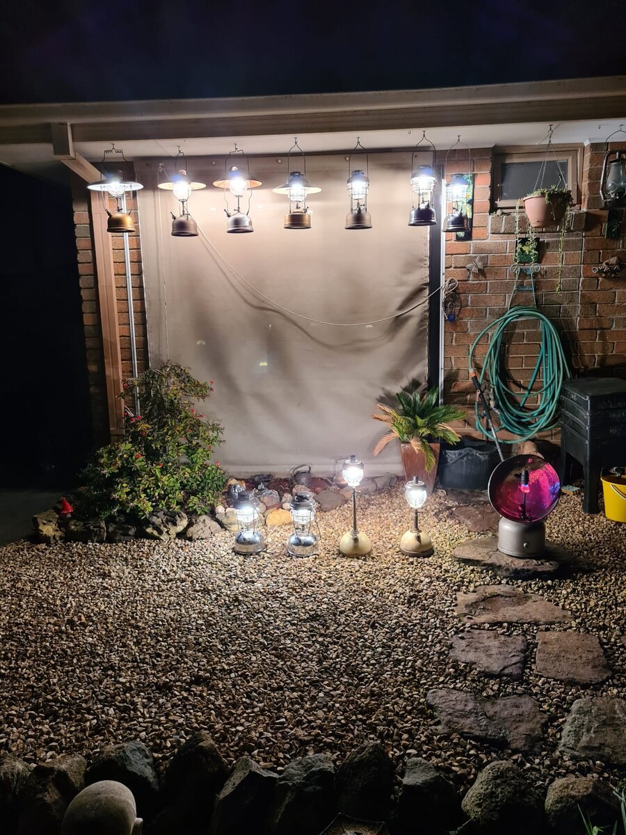 Tilley Light Up 12 Lamps 12.jpg