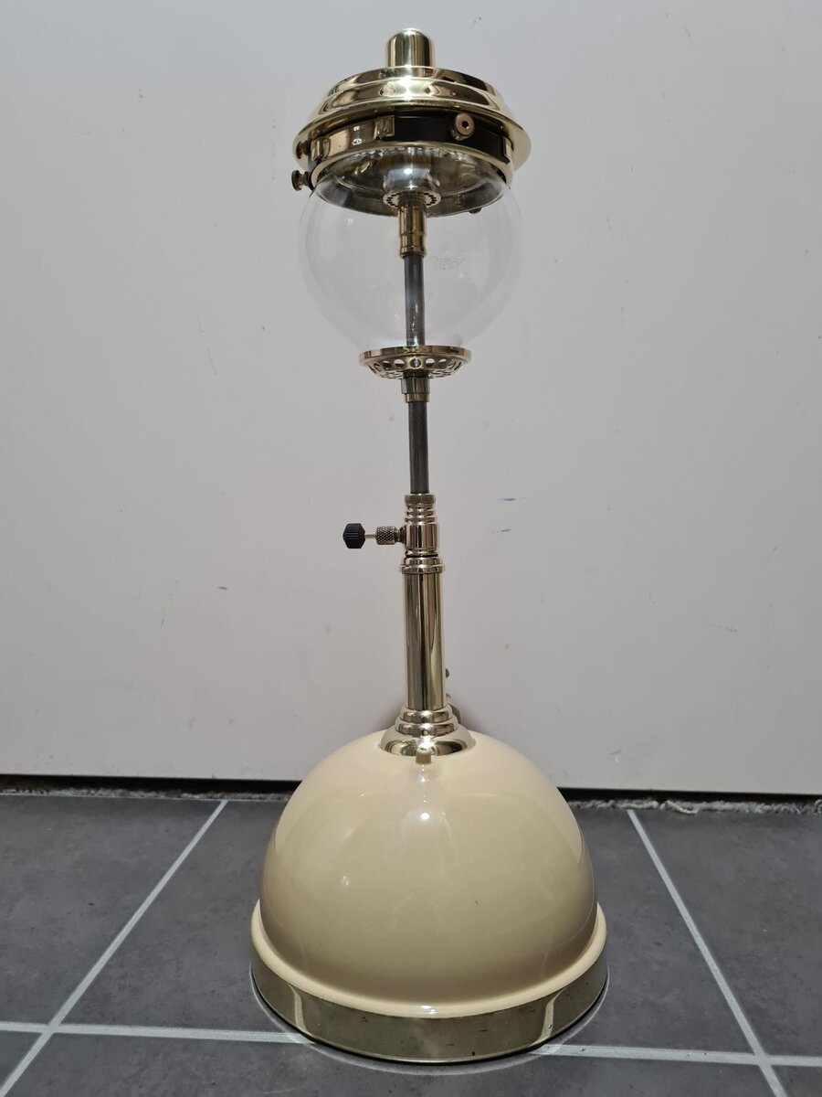 Tilley TL136 Table Lamp 1949-54 | Classic Pressure Lamps & Heaters