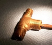 1319690497-Inverted_lantern_fuel_valve_opt.jpg