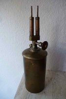 1450999089-Tito_Landi_Double_Burner_Pressurelamp_01__ccs.jpg