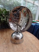 1453048687-Tilley_1a1.jpg