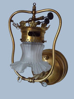 1292021319-Lilor_Wall_lamp_.jpg