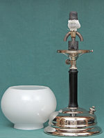 1351370061-2.jpg