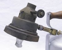 1373292119-Bialaddin-1923-Hand_Lamp_13.jpg