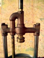 1413896040-11.jpg