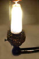 1423836108-Speciality_Mfg._Co.Stand_lamp_lit_mantle.jpg