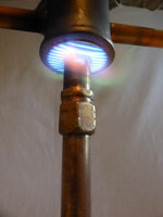 1433249516-Ulfers_lamp_Bunsen_blue_flame2.jpg