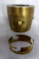 1450216951-Lilor_outdoor_lamp_brass_spreader_with_home_made_mantle_holder.jpg
