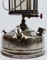 1453743705-Pinchard_lantern_tank_valve_control_and_bottom_cage.jpg