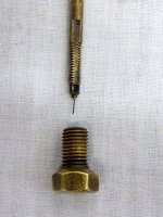 1462532810-triumph_lamp_burner_jet_and_cleaning_needle.jpg