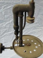 1476628316-Quirks_Victory_Lamp_burner_L.jpg