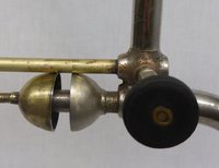 1487356800-Tures_Mfg._No._20_lamp_valve_control.jpg