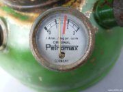 Petromax_828_gruen_Messing_03_kl.JPG