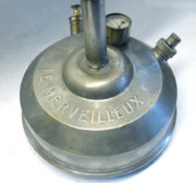 Merveilleux tank logo.jpg
