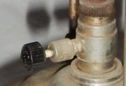 20190914-008 - 1955 Tilley - Control Valve.JPG